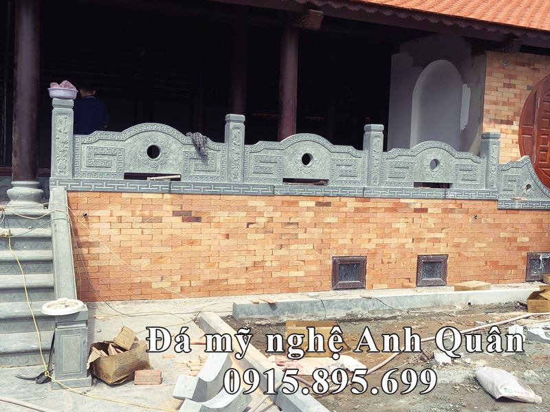 Lan can da cua Dinh Lang