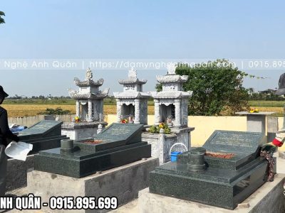 Mẫu mộ granite đẹp, đơn giản, tinh tế, phù hợp với khuôn viên lắp đặt.