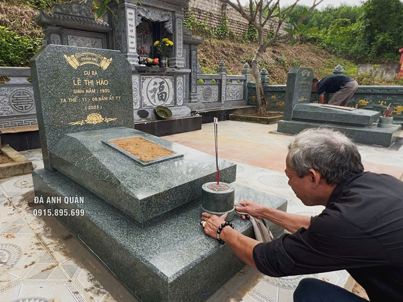 Lưu ý chọn đất khi lấp mộ, đất đắp mộ chuẩn phong thủy huyệt mộ 8 Xây sửa mộ bằng mẫu mộ đá granite chất lượng cao